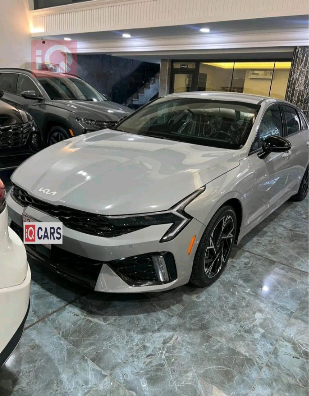 كيا K5
